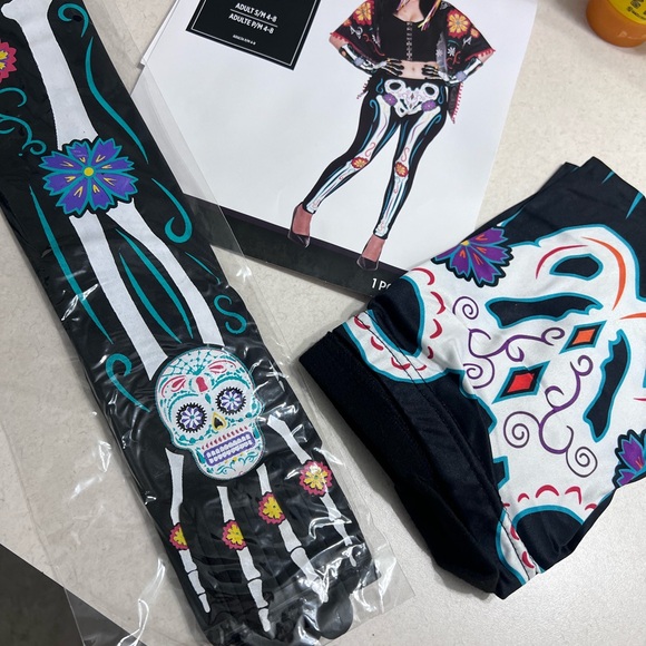 Halloween Day of the Death - Picture 3 of 8